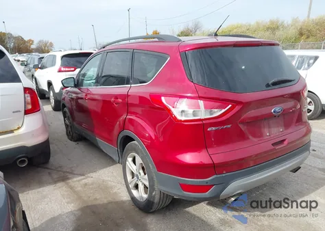 2015 Ford Escape Se z USA, uszkodzony, nr VIN 1FMCU0GX5FUA40222